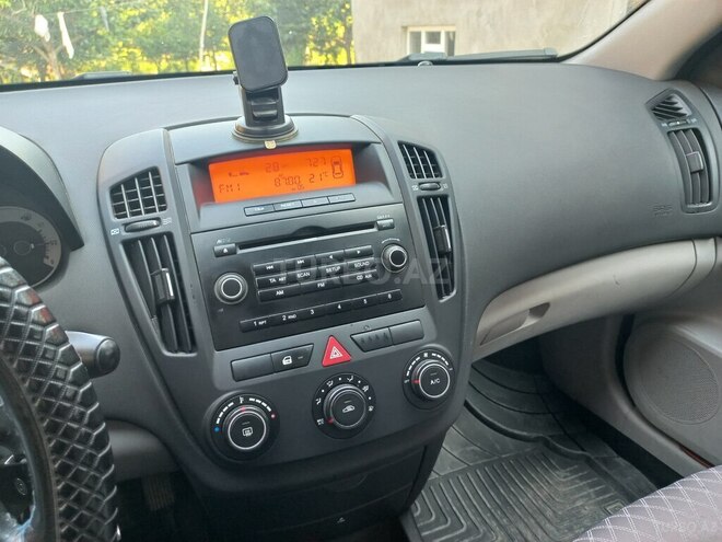 Kia  2007, 189,305 km - 1.6 l - Tovuz