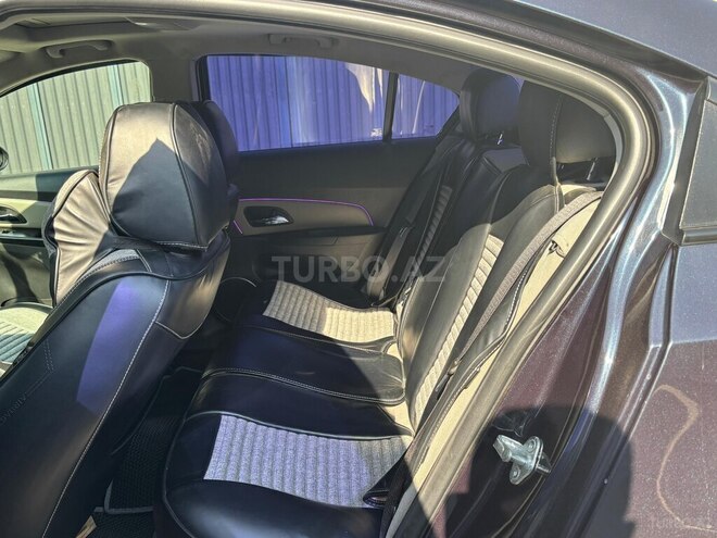 Chevrolet Cruze 2013, 298,567 km - 1.4 l - Balakən