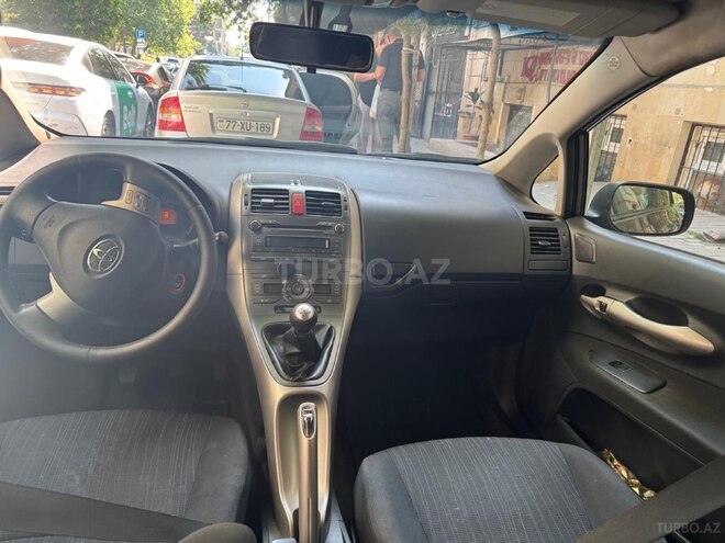 Toyota Auris 2008, 145,000 km - 1.4 l - Bakı