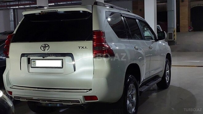 Toyota Land Cruiser Prado 2010, 136,000 km - 2.7 l - Bakı
