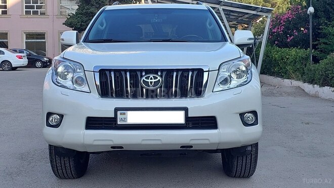 Toyota Land Cruiser Prado 2010, 136,000 km - 2.7 l - Bakı