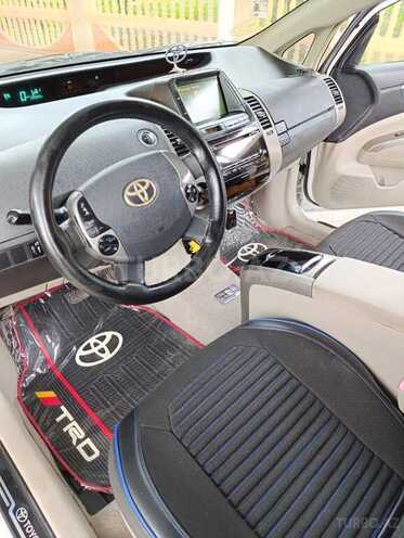Toyota Prius 2009, 200,300 km - 1.5 л - Ağdaş