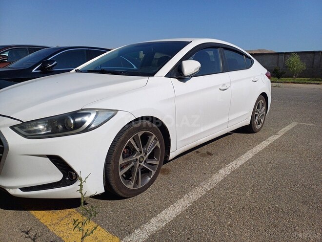 Hyundai Avante 2016, 165,000 km - 1.6 л - Bakı