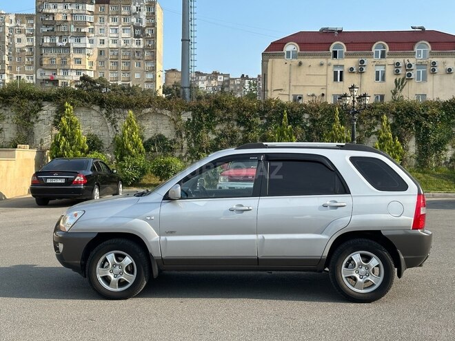Kia Sportage 2009, 210,000 km - 2.0 l - Bakı