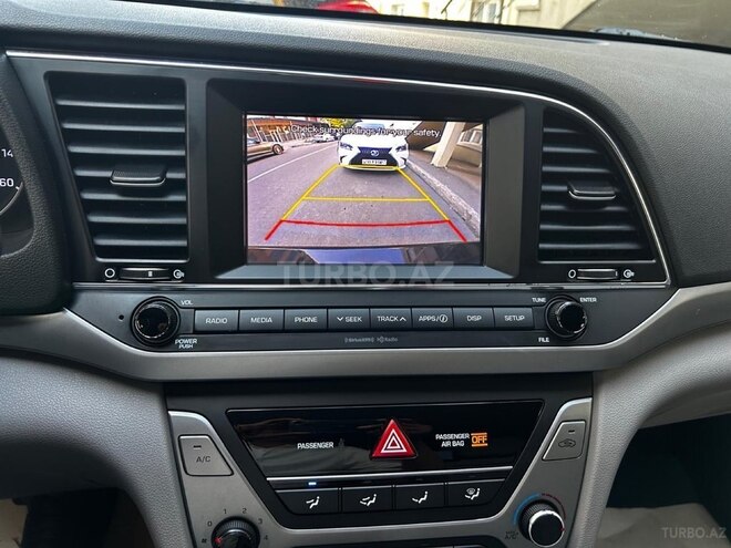Hyundai Elantra 2016, 128,000 km - 2.0 л - Bakı