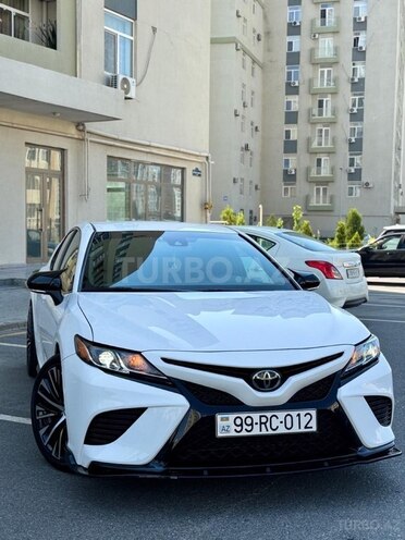 Toyota Camry 2018, 88,098 km - 2.5 l - Bakı