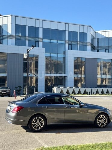 Mercedes C 220 d 2017, 75,000 km - 2.2 l - Bakı