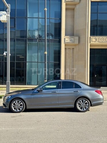 Mercedes C 220 d 2017, 75,000 km - 2.2 l - Bakı