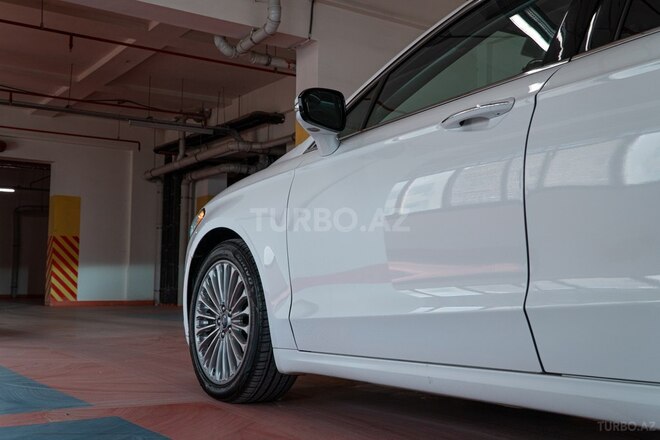 Ford Fusion (North America) 2016, 177,103 km - 2.0 л - Bakı