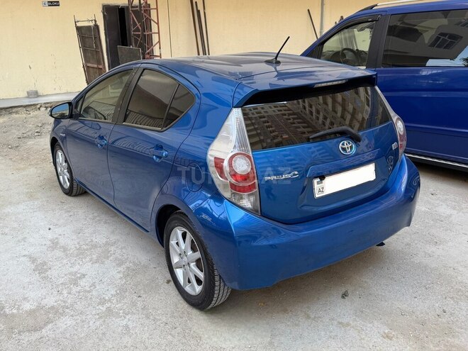 Toyota Prius C 2013, 132,449 km - 1.5 l - Sumqayıt