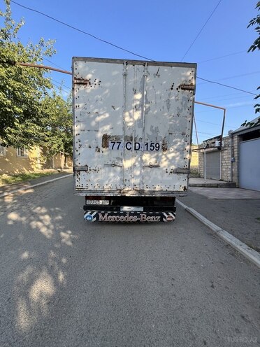Mercedes Atego 814 1997, 245,000 km - 4.3 l - Gəncə