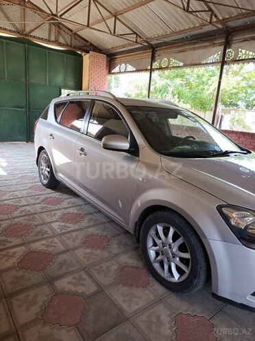 Kia  2010, 141,000 km - 1.4 l - İmişli