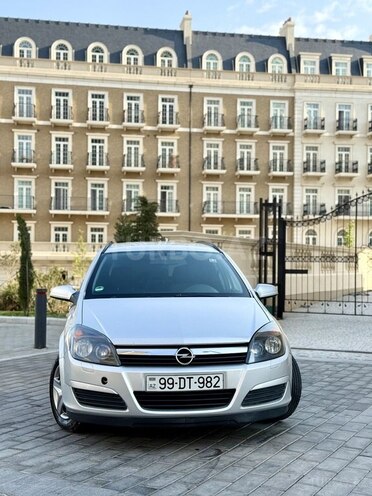 Opel Astra 2006, 205,000 km - 1.4 l - Bakı