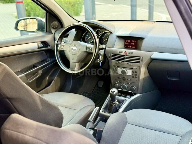 Opel Astra 2006, 205,000 km - 1.4 l - Bakı