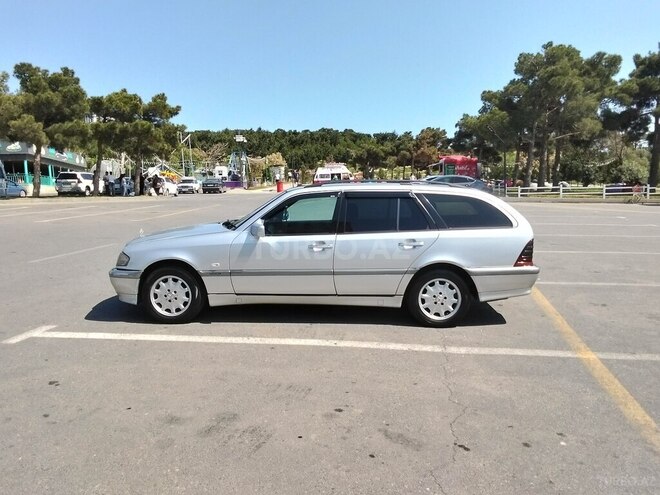 Mercedes C 220 d 1999, 880,947 km - 2.2 l - Bakı