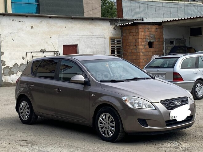 Kia Ceed 2009, 249,000 km - 1.4 л - Gəncə