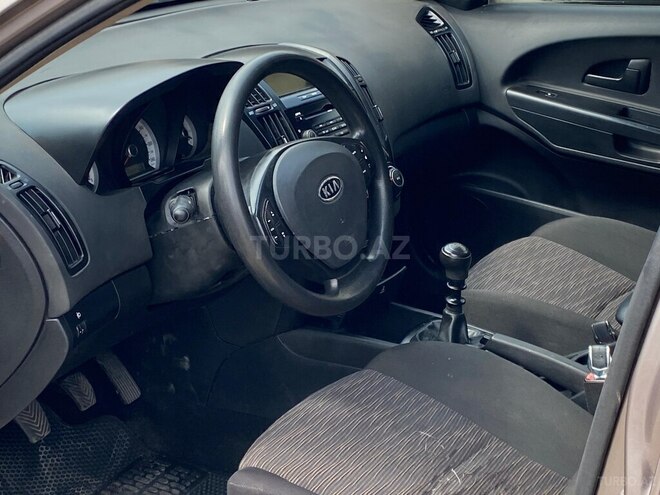 Kia Ceed 2009, 249,000 km - 1.4 л - Gəncə