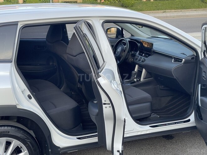 Toyota Corolla Cross 2024, 3,585 km - 2.0 л - Bakı