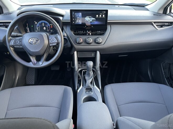 Toyota Corolla Cross 2024, 3,585 km - 2.0 л - Bakı