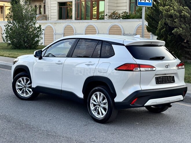 Toyota Corolla Cross 2024, 3,585 km - 2.0 л - Bakı
