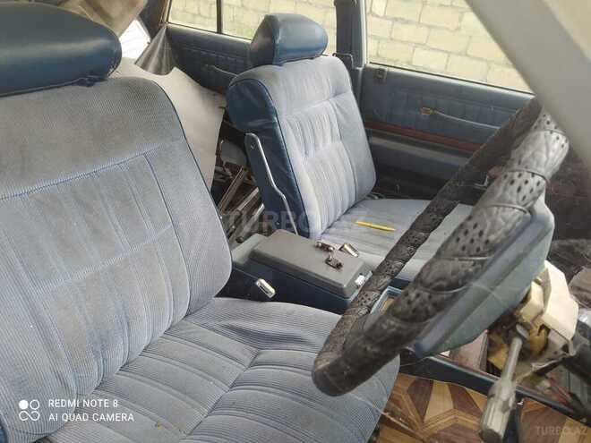 Nissan  1979, 200,000 km - 2.8 l - Qusar