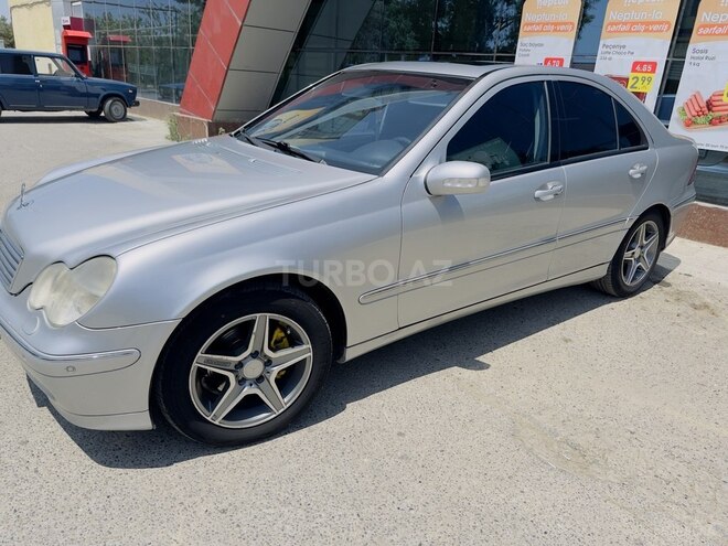 Mercedes C 200-2