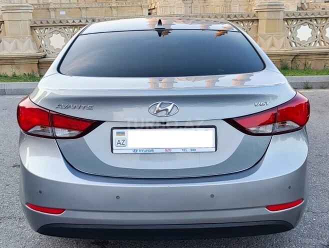 Hyundai Avante-2