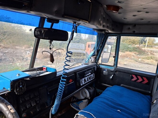 KamAz 53212 1988, 100,000 km - 11.0 л - Gəncə