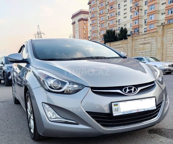 Hyundai Avante-8