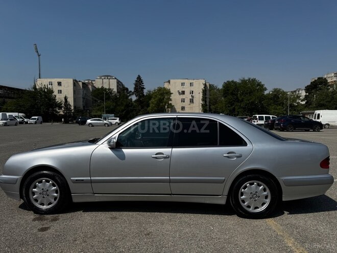 Mercedes E 220 d 2001, 462,000 km - 2.2 l - Bakı