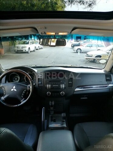 Mitsubishi Pajero 2013, 196,000 km - 3.0 l - Bakı