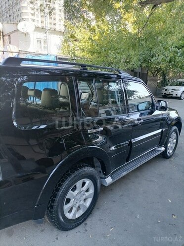Mitsubishi Pajero 2013, 196,000 km - 3.0 l - Bakı