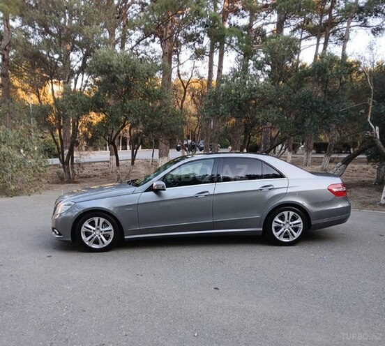 Mercedes E 220 d 2010, 246,200 km - 2.1 l - Sumqayıt