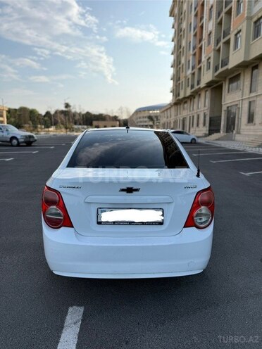 Chevrolet Aveo-6