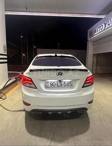 Hyundai Accent 2011, 195,000 km - 1.4 l - Yardımlı