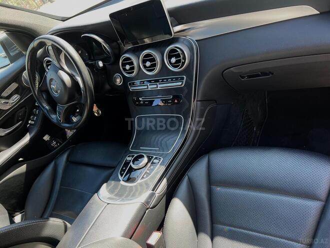 Mercedes GLC 300 4MATIC 2018, 118,000 km - 2.0 l - Bakı