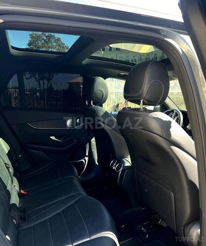 Mercedes GLC 300 4MATIC 2018, 118,000 km - 2.0 l - Bakı