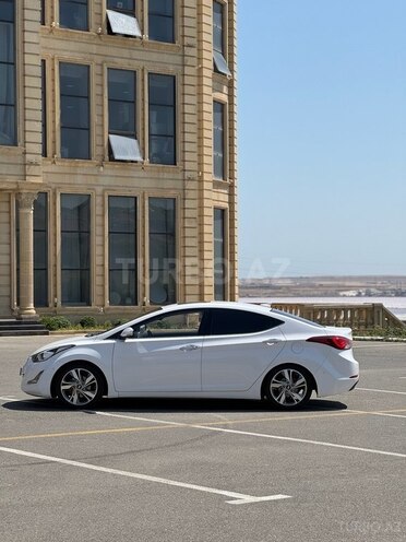 Hyundai Avante 2014, 210,000 km - 1.6 л - Bakı