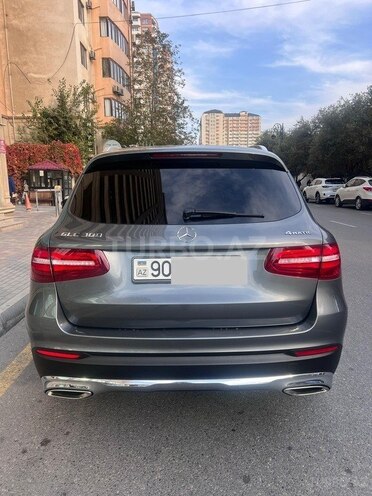 Mercedes GLC 300 4MATIC 2018, 118,000 km - 2.0 l - Bakı