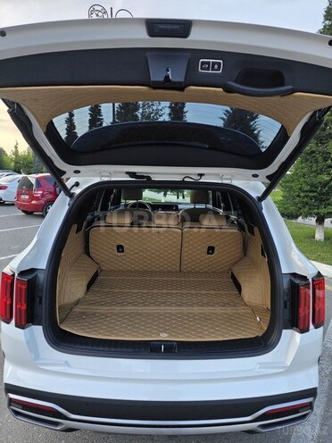 Kia Sorento-8