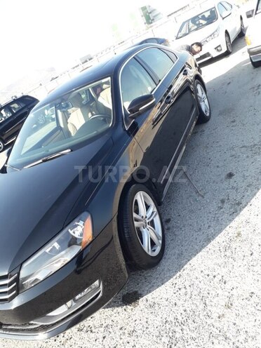 Volkswagen Passat 2014, 195,000 km - 1.8 l - Bakı