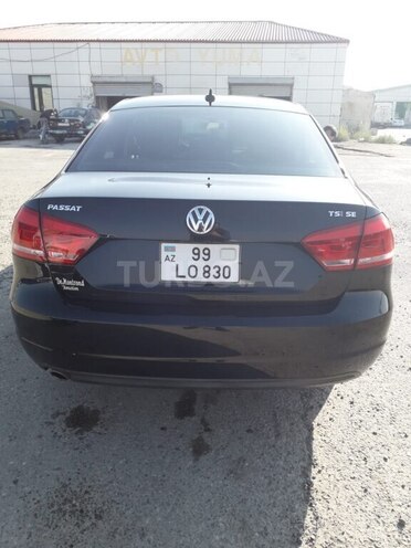 Volkswagen Passat 2014, 195,000 km - 1.8 l - Bakı