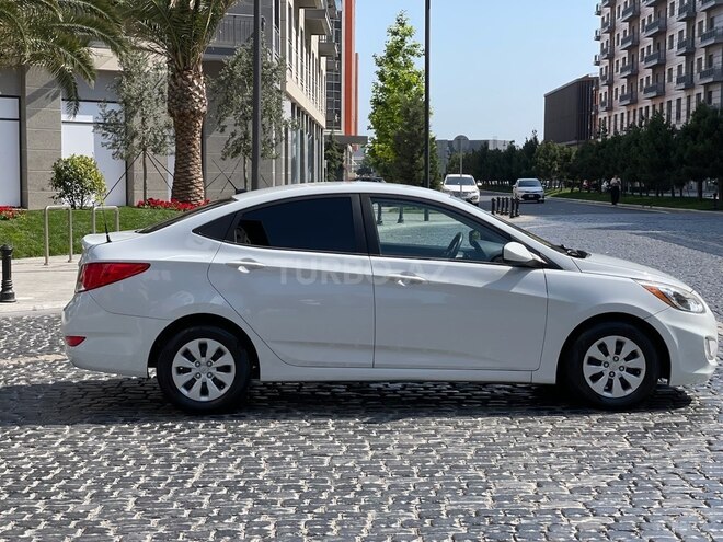 Hyundai Accent 2017, 121,700 km - 1.6 l - Bakı