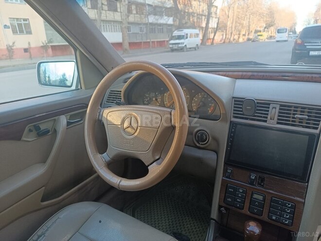 Mercedes C 220 1994, 386,123 km - 2.2 л - Mingəçevir