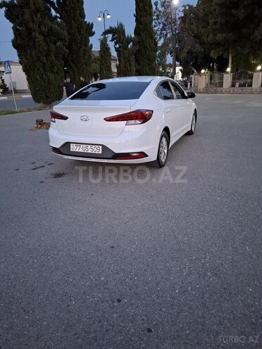 Hyundai Avante 2019, 174,311 km - 1.6 l - Zərdab