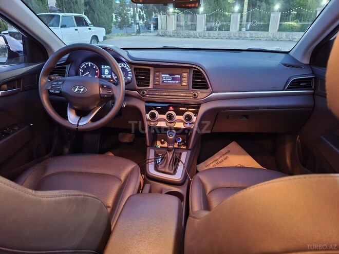 Hyundai Avante 2019, 174,311 km - 1.6 l - Zərdab
