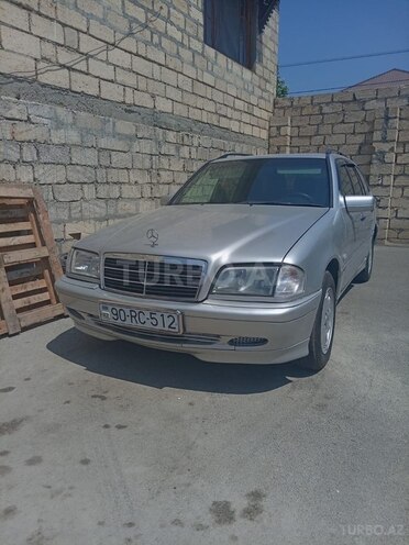 Mercedes C 220 d 2000, 242,000 km - 2.2 l - Yevlax