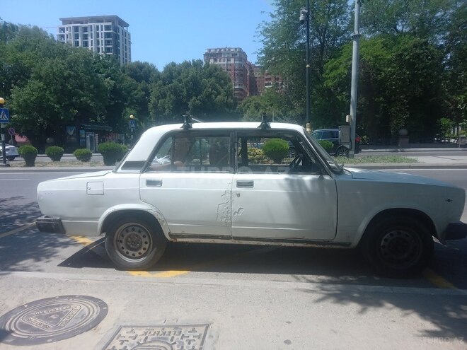 LADA (VAZ) 2105 1982, 92,130 km - 1.5 л - Bakı