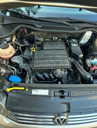Volkswagen Polo 2018, 173,000 km - 1.6 l - Bakı