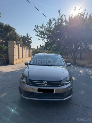 Volkswagen Polo 2018, 173,000 km - 1.6 l - Bakı